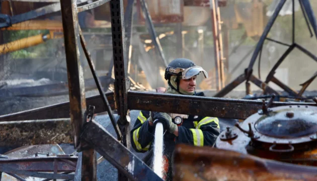 Russian attacks in Kherson region leave three killed, 19 injured