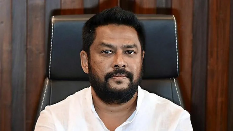 Congress names 10 new faces in Karnataka Cabinet expansion