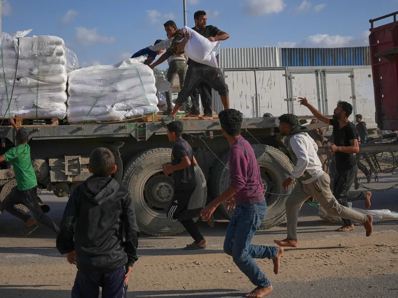 Why aid entering Gaza may not reach those who need it