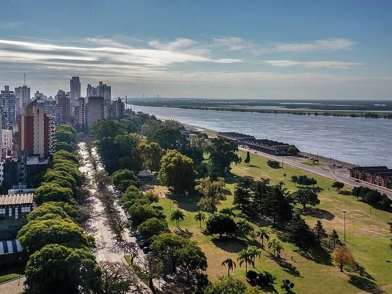 Paraná Shipping Paralyzed as 140+ Vessels Stranded by River Pilots’ Strike