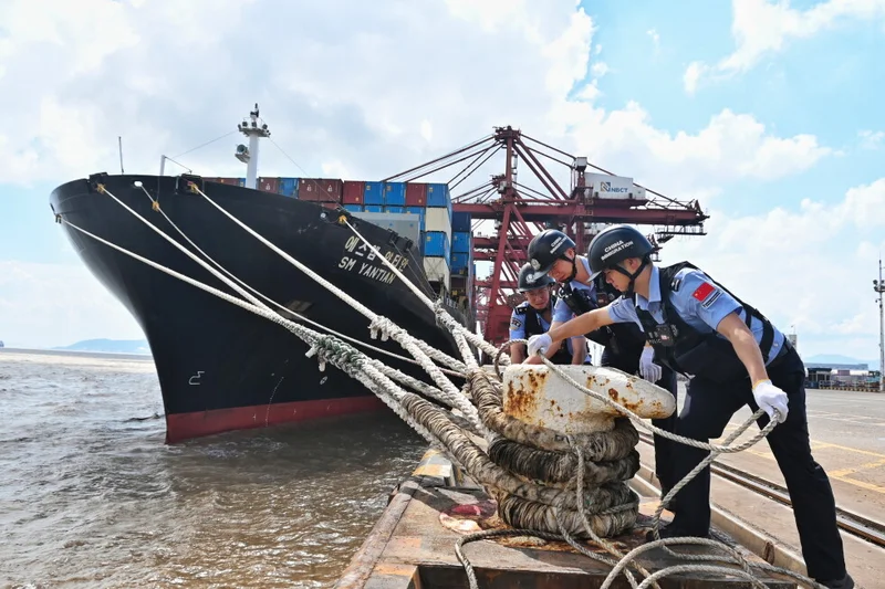 Shanghai cancels 1,300 flights as China prepares for Typhoon Dolphin
