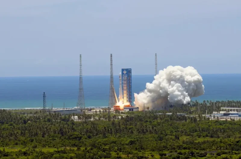 Long March 12 launches despite recent 7A failure, Long March 2C launches satellite for UAE