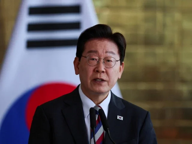 South Korea unveils future technology drivers, targets moon landing by 2030