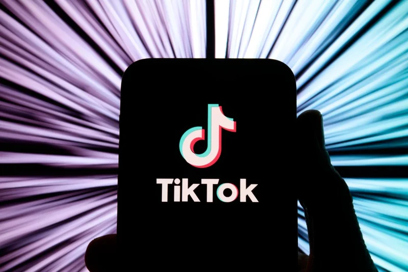 TikTok explores peer-to-peer payments via DMs, report says