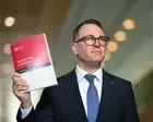Bragg says lower-income earners should accept substandard housing as colleagues rebuke his migration target