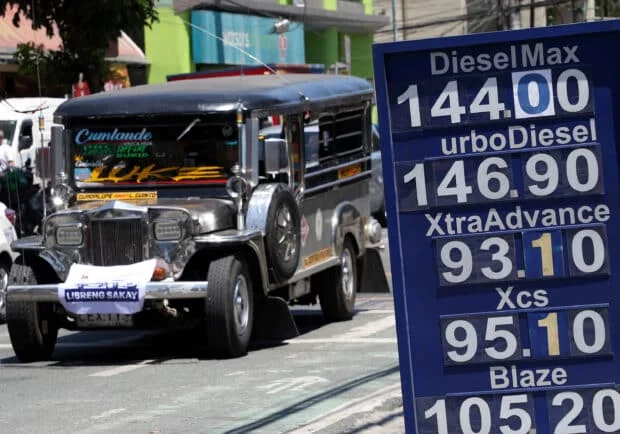 Marcos' economic team studies P20-per-liter fuel aid for PUV drivers