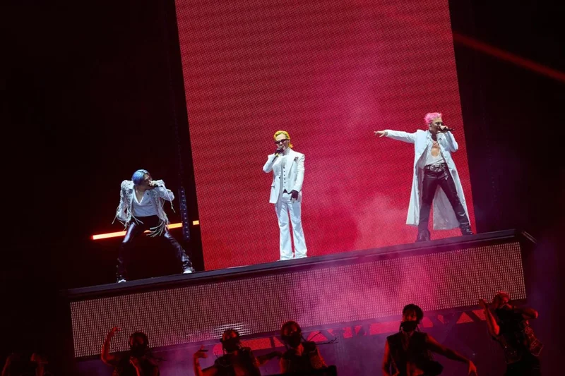BIGBANG proves 20 years of K-pop chemistry at Goyang homecoming