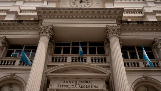 Argentina, China extend currency swap deal