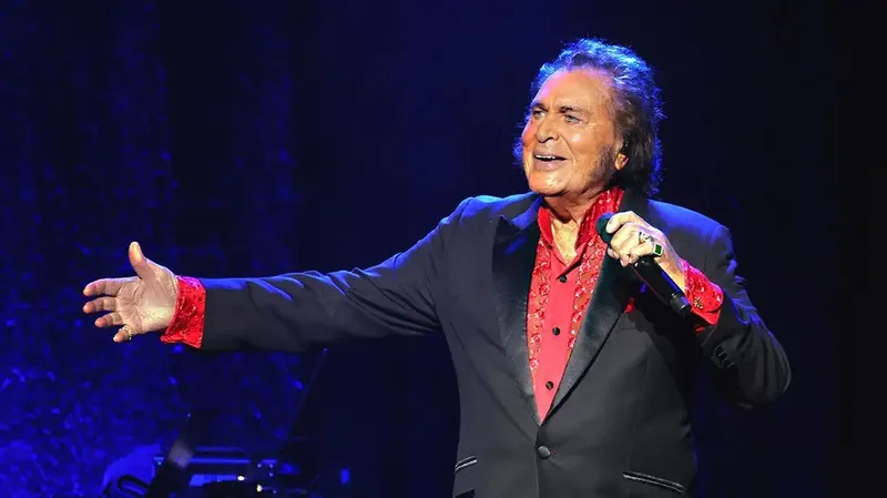 ‘A Man Without Love’ singer Engelbert Humperdinck credits underwater workout for keeping him ‘alive’ at 90