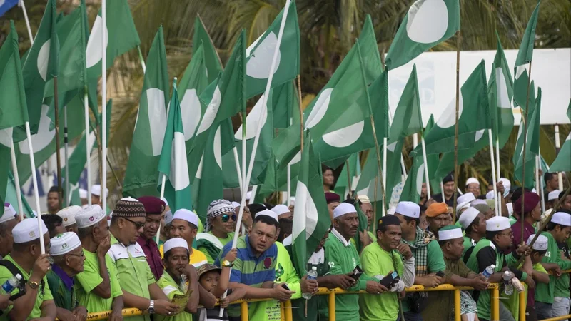 Are Malaysian Muslims less corrupt? PAS leader skewered over divisive politics