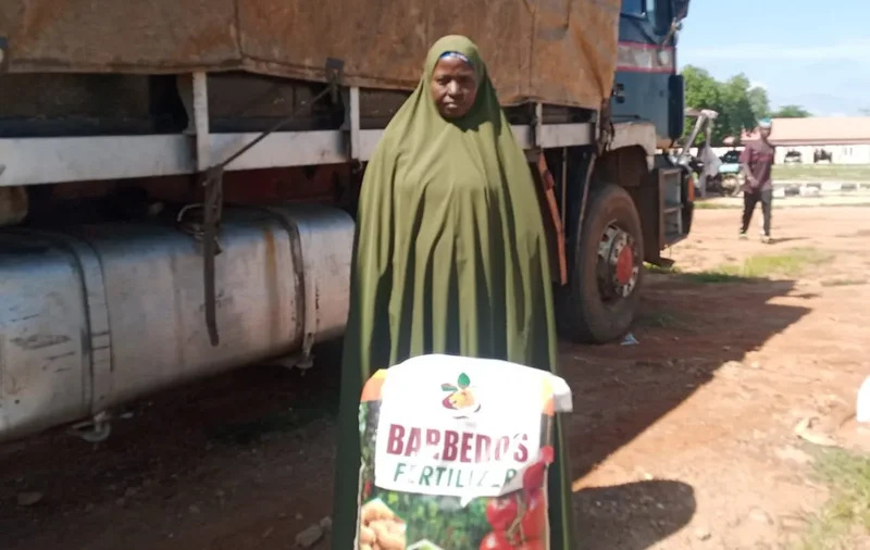 Kaduna women farmers get free fertiliser as Gov Sani targets 150,000 smallholders