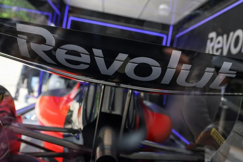 Revolut to launch new premium airport lounges across Europe