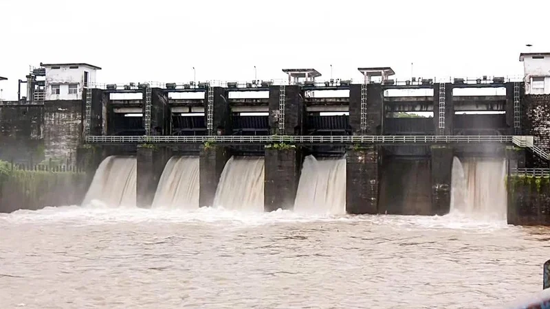 Kerala rains: Heavy rainfall continues in Idukki, dam water levels rise