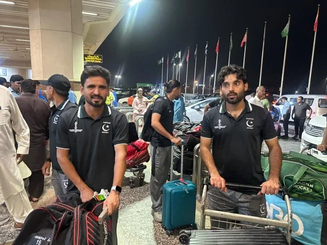 Pakistan depart for Hockey World Cup
