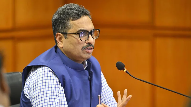 CS wants comprehensive action plan to further strengthen digital services through Mee Seva