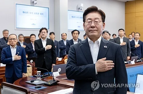 Lee to discuss reforming youth policy with experts