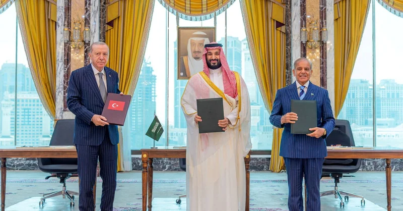 Iran says no reason to fear Pakistan-Turkey-Saudi security pact