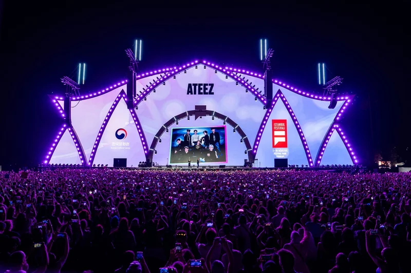 K-pop stars take center stage at Istanbul Festival