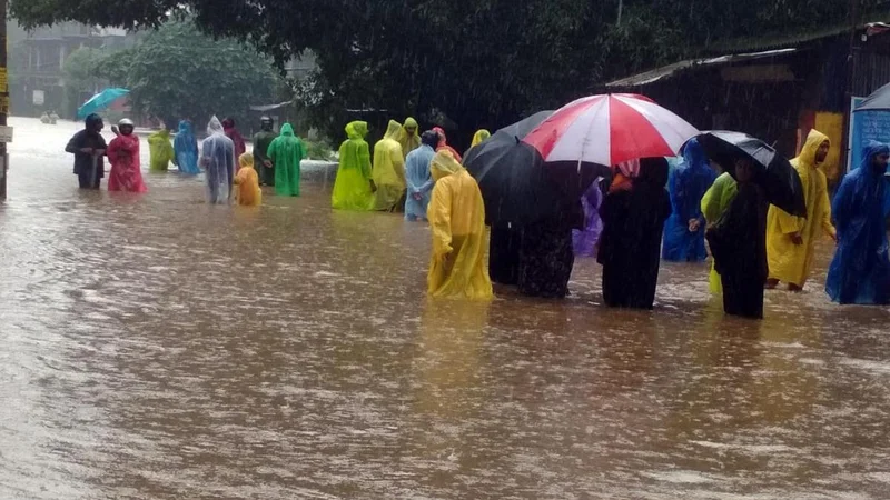 Incessant downpour disrupts life in Kerala’s Kozhikode