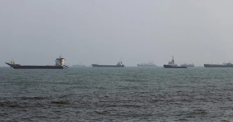 U.S. using stealth operation to move oil through Strait of Hormuz, sources say