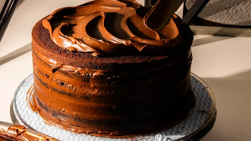 Would you pay $40 for a slice of cake? New trend turns cake into 24+ layer spectacles