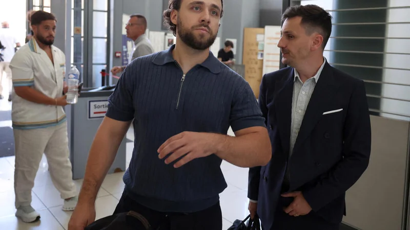 Two Frenchmen receive suspended jail sentences after livestreamer's death