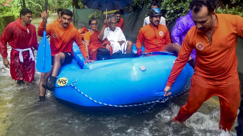 Kerala rains: heavy rain continues to batter district
