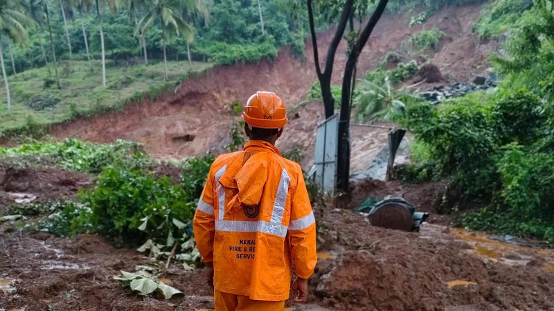 Kerala hit by monsoon landslides | Explained