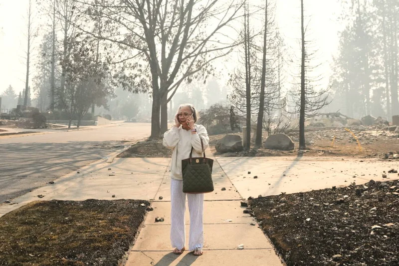 How a photographer centered one woman amid the destruction of a Spokane wildfire