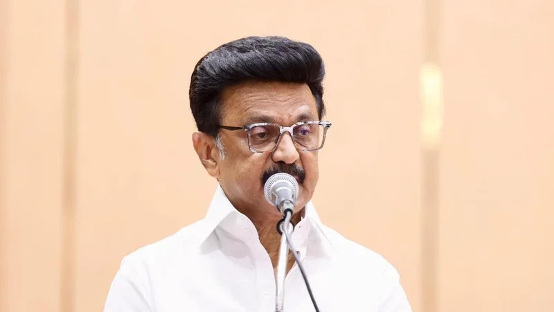 DMK chief Stalin asks T.N. CM Vijay to convene all-party meeting on Cauvery dispute