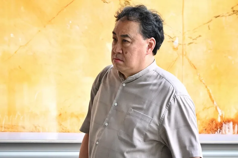 Warrant of arrest review scheduled for Lim Tean; lawyer was to begin jail term on July 20