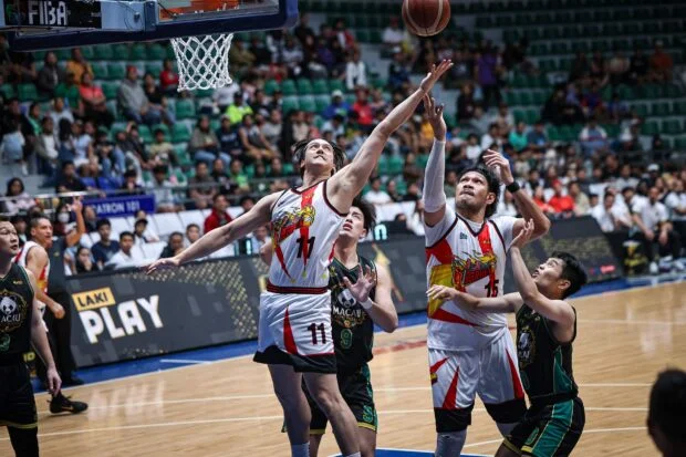PBA game delayed by roof leaks for second straight night