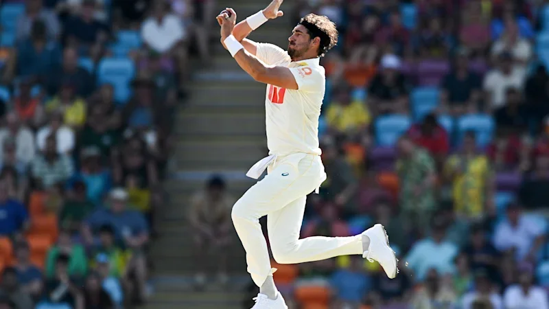 Australia v Bangladesh LIVE: Aussies bowlers plagued by wicket drought as Bangladesh takes control