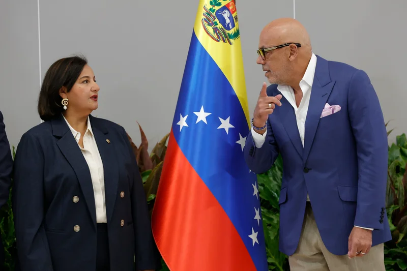 Chavismo and the Venezuelan opposition hold first meeting under US supervision
