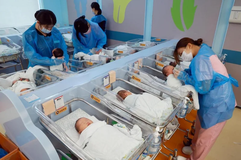 Birth rebound boosts outlook for prenatal insurance market