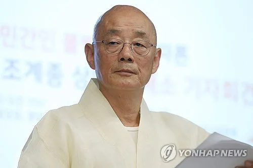 President expresses condolence over death of Ven. Myeongjin