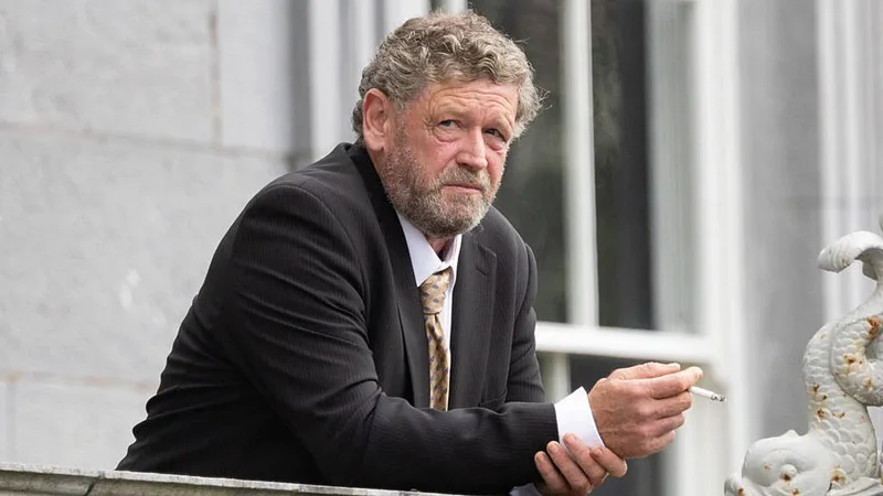 'Spiritual healer' gets suspended sentence for sexually assaulting US teenager on Aer Lingus flight