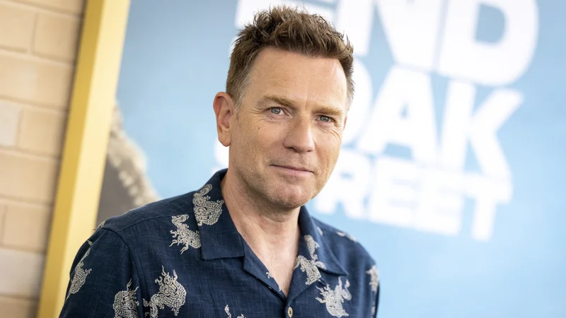 Ewan McGregor Has Pitched a Star Wars Return Where Obi-Wan Kenobi Hunts for Yoda