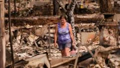 Scale of devastation shocks US city's fire-seasoned residents