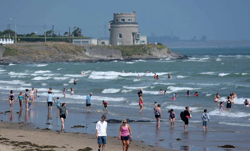 Public complains to Met Éireann about 'wildly differing' temperatures during heatwave