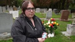 Jailed funeral boss angers families with 'apology'