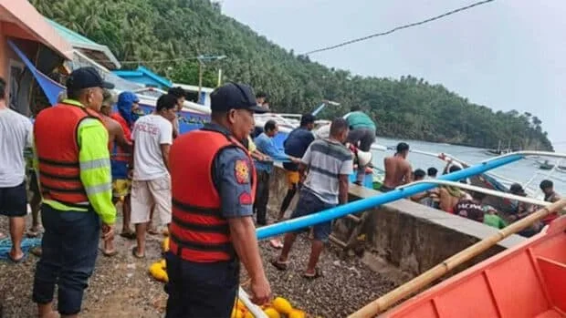 20 rescued after passenger boat capsizes off Romblon town