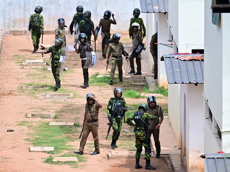 Sri Lanka prisoners riot leaving 3 dead, 23 injured in chaos