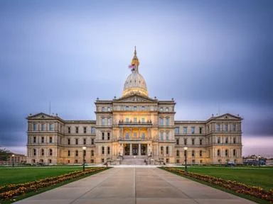 Michigan voters to weigh in on critical Senate, House races