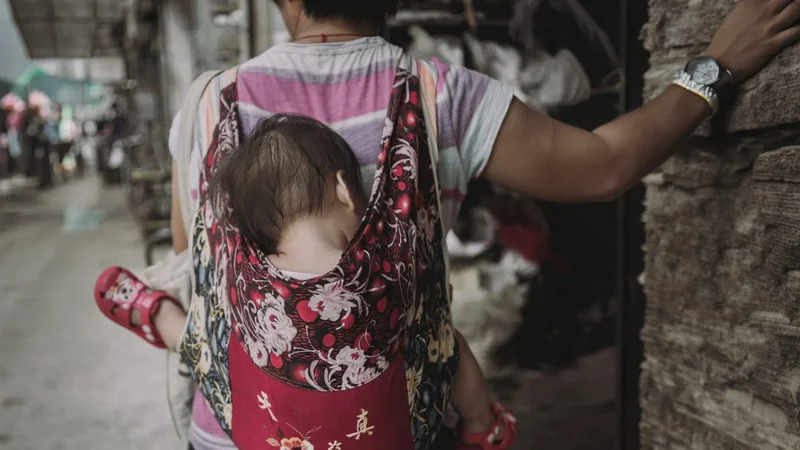 Public outrage after Chinese woman gets just 3 years jail for abducting baby 35 years ago