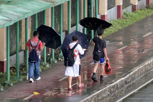 Cavite, Batangas, Rizal towns suspend classes amid habagat rains
