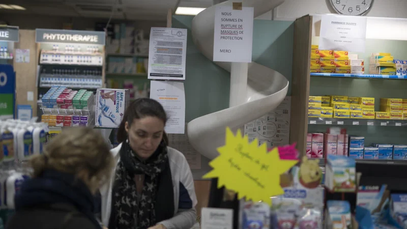 France backs down on plan to make patients pay more for healthcare