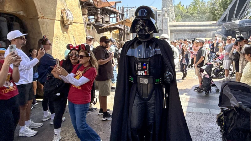 There's Now a Fortnite Star Wars Skin You Need to Visit Disneyland to Unlock