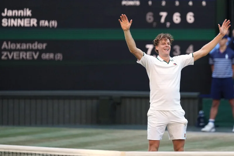 Top-ranked Jannik Sinner withdraws from the US Open with a knee injury