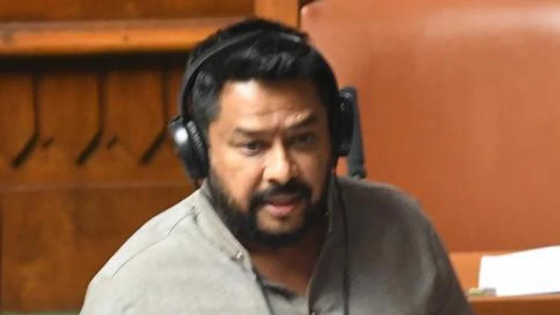 BJP disrupts Karnataka Assembly demanding list of drought-hit taluks, exit of B. Nagendra from Cabinet